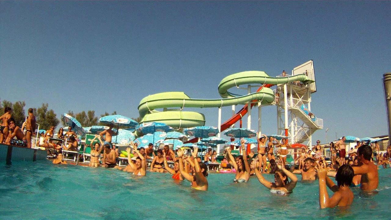 Fior Di Loto - Rimini Hotel Екстериор снимка